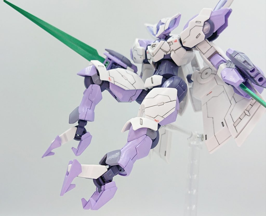 ポージング2合わせ目も無く、後ハメもしやすい構造になっているため初心者にもオススメだ