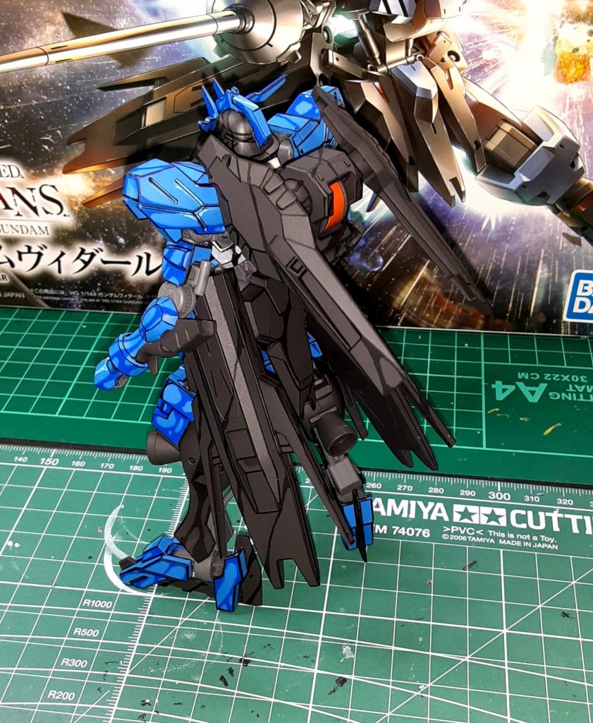 HGヴィダールアニメ塗り–3枚目/制作者：Gundamdamdam