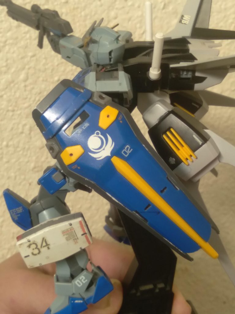 It has the Orb logo but isn't affiliated with either side of the war.