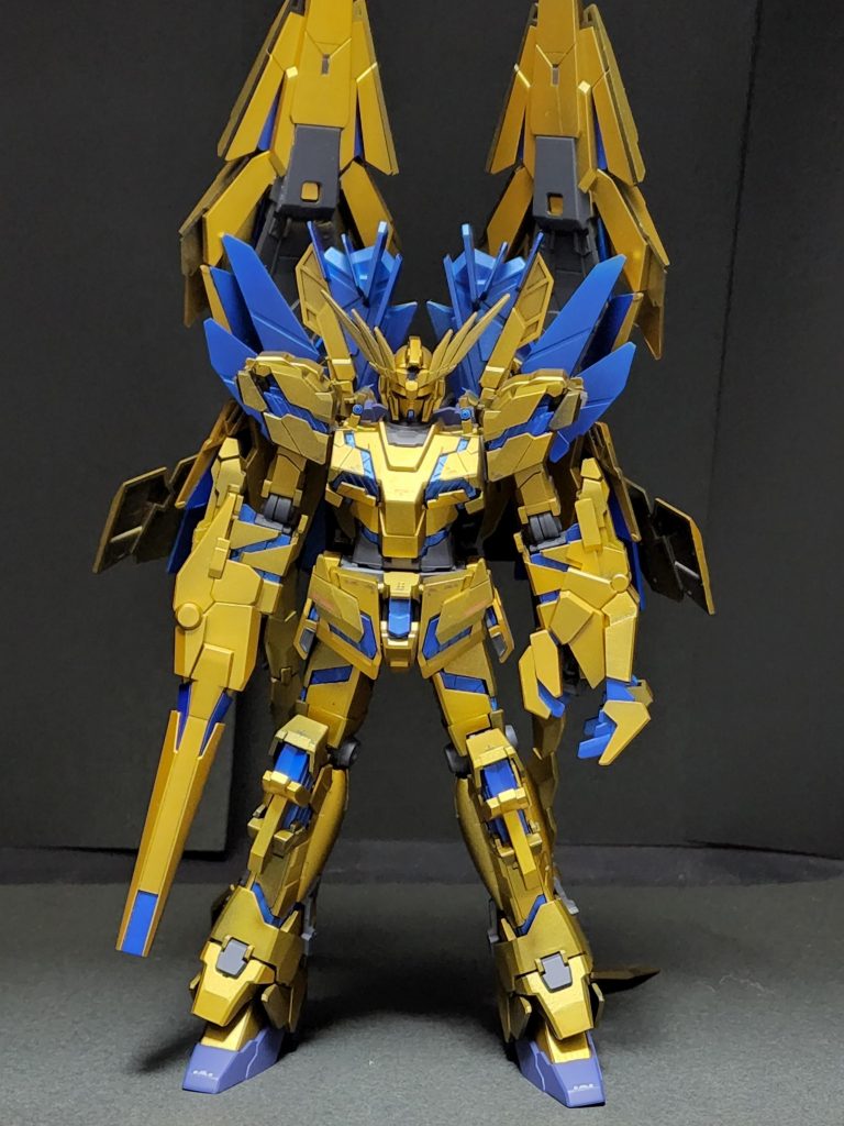 バンシィのパーツをかき集めてペルフェクビリティに…ディバインまでは手が回りませんでした…DEの塗装が甘かったのは深く反省してます…