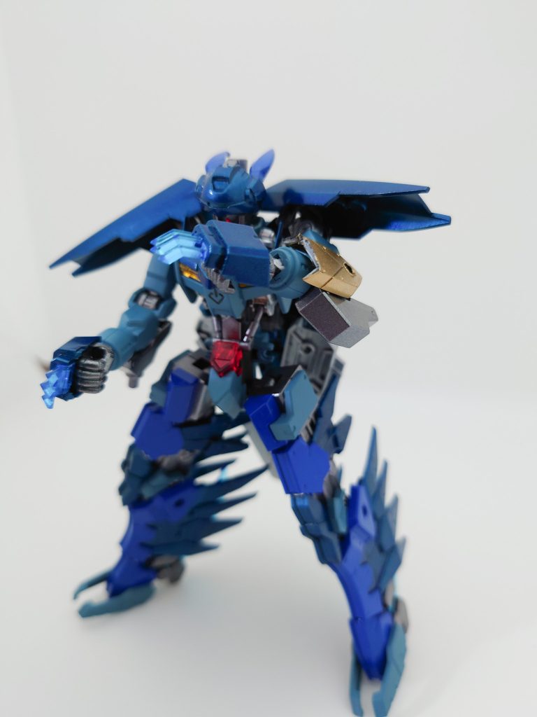 武器①両拳のクロー