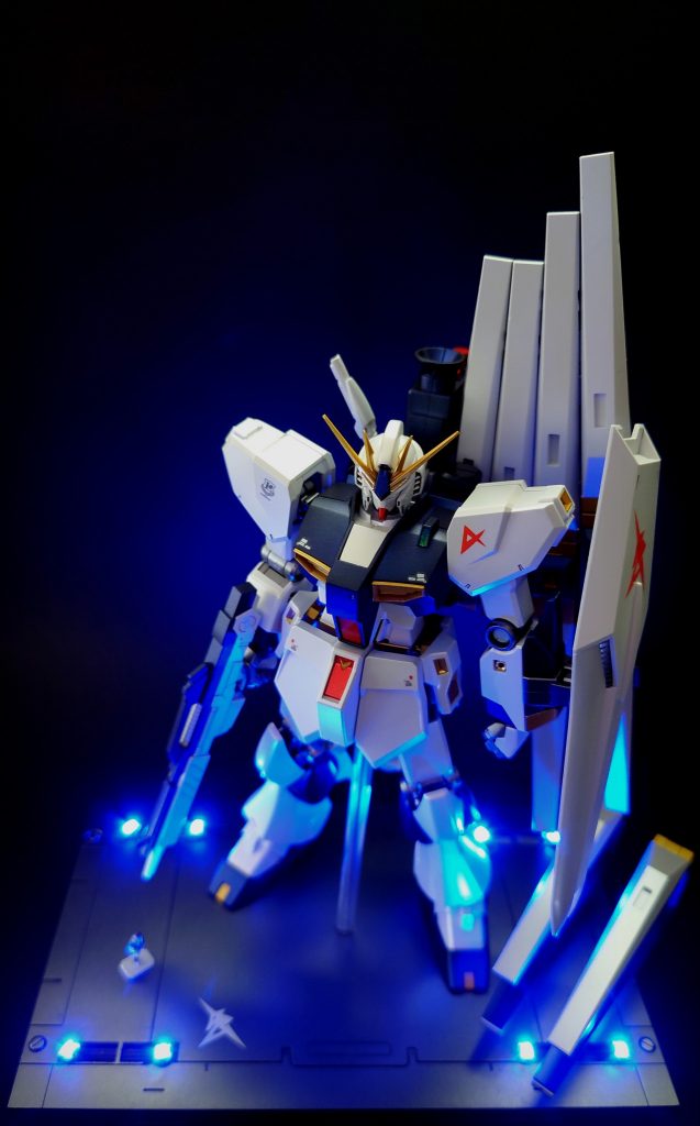 EG v-GUNDAM[ver.FULL WEAPON]–3枚目/制作者：NANACY