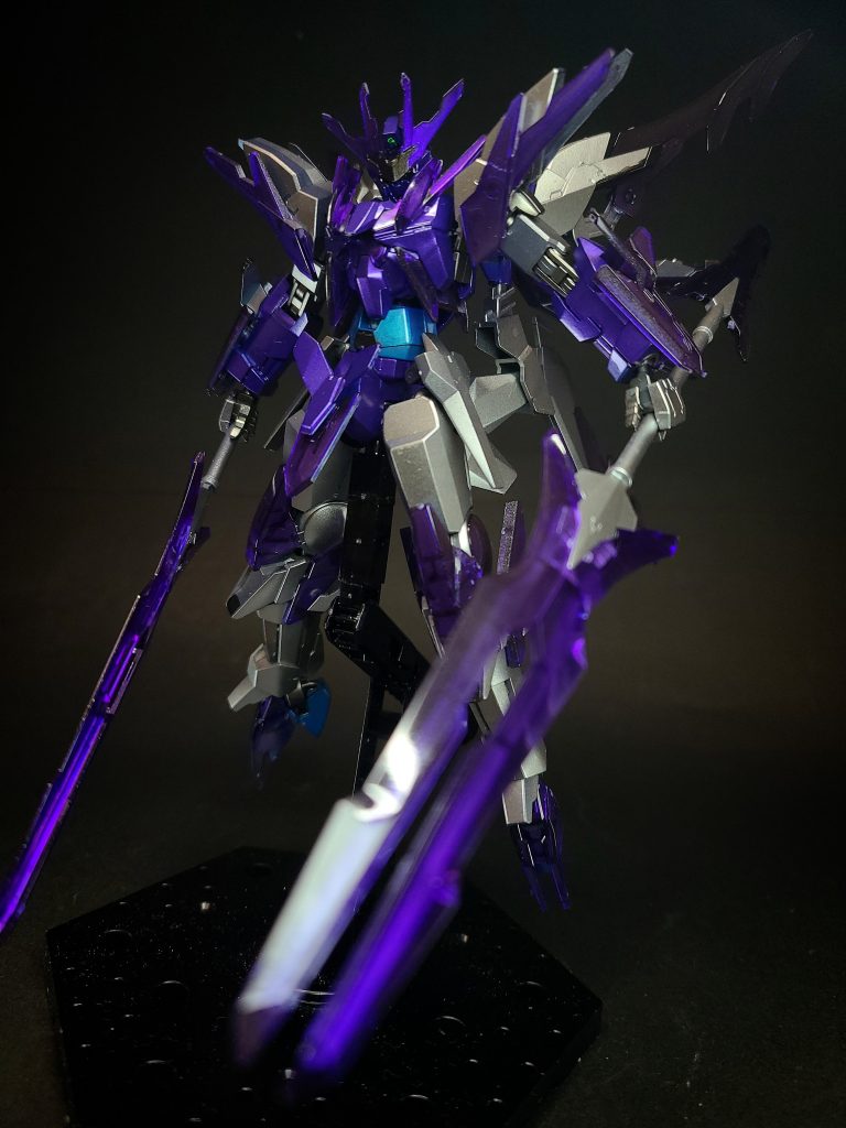 特殊機能 GNフィールドGN粒子で形成されるバリア。様々な攻撃を防ぐ事ができる。本機ではプラフスキー粒子で再現されている。