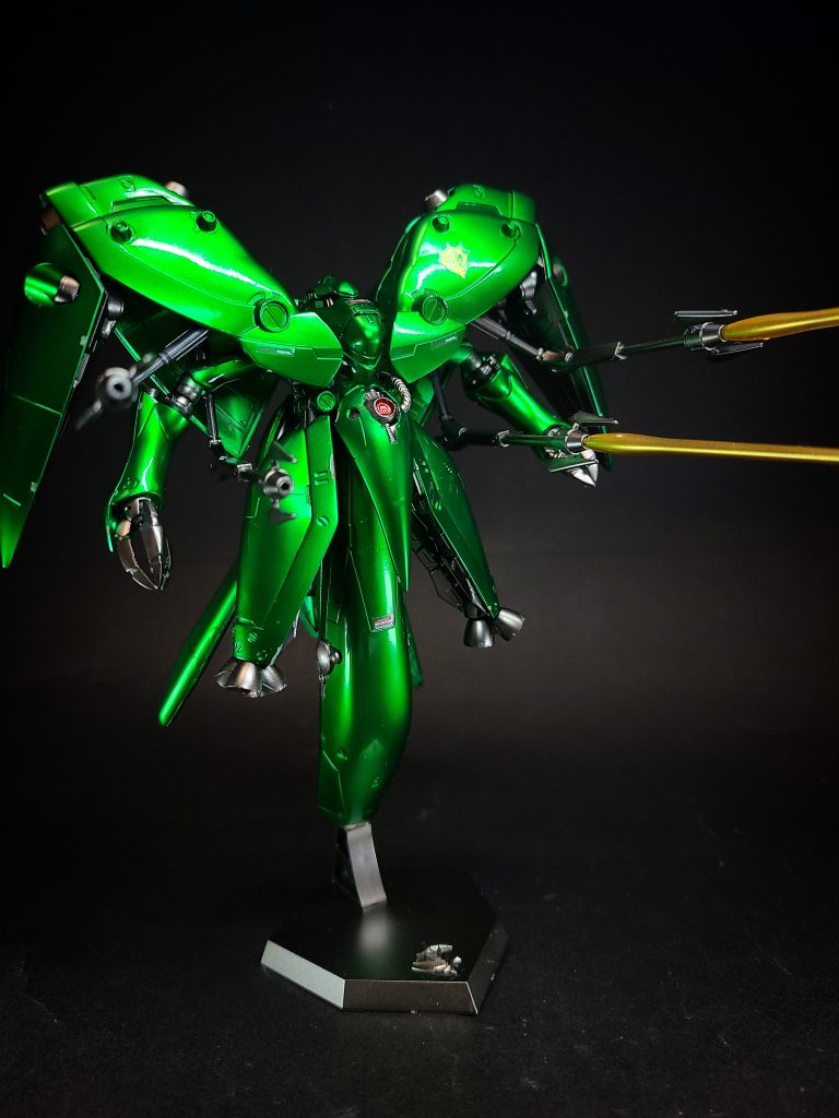 その後、コロニー奪還のために追撃してきたアルビオン隊のガンダム試作3号機と交戦。ガンダム試作3号機もIフィールド・ジェネレーターを搭載しているうえに実弾兵器も駆使したため、ビーム兵器主体の本機は序盤こそ劣勢だったが、外部に露出していたIフィールド・ジェネレーターをクローで破壊した後は優位に立ち、コロニーの阻止限界点突破を成功させる。その際、連邦軍が地球へ向かうコロニーを焼き尽くすために稼動準備を進めていた、ソーラ・システムIIのコントロール母艦を稼動直後に撃破し、作動不能に陥らせる。