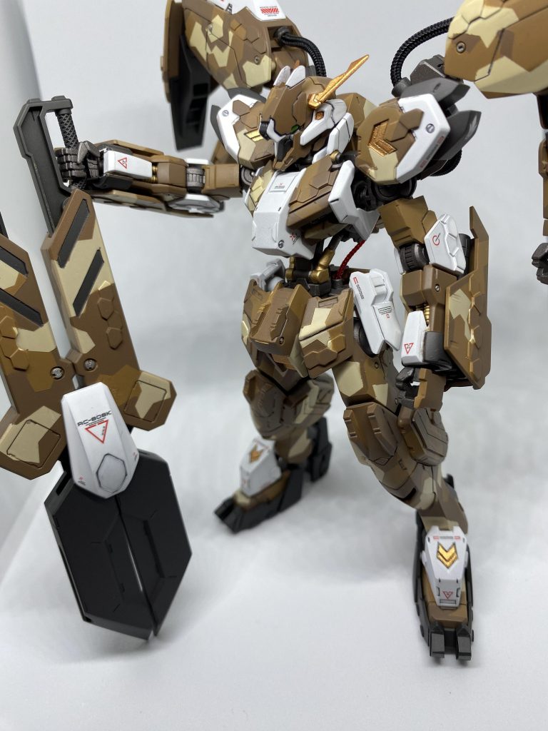 GNニッパー(違後ハメ出来なさそうなので、継ぎ目を消さずにモールドにしました。見えにくかったですね⊂⌒~⊃。ω。)⊃