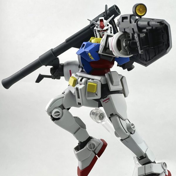 デミ・ガンダム　-アナハイム寮の白い悪魔-