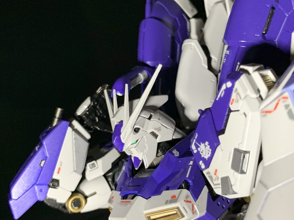 RG Hi-νガンダム–3枚目/制作者：のしん