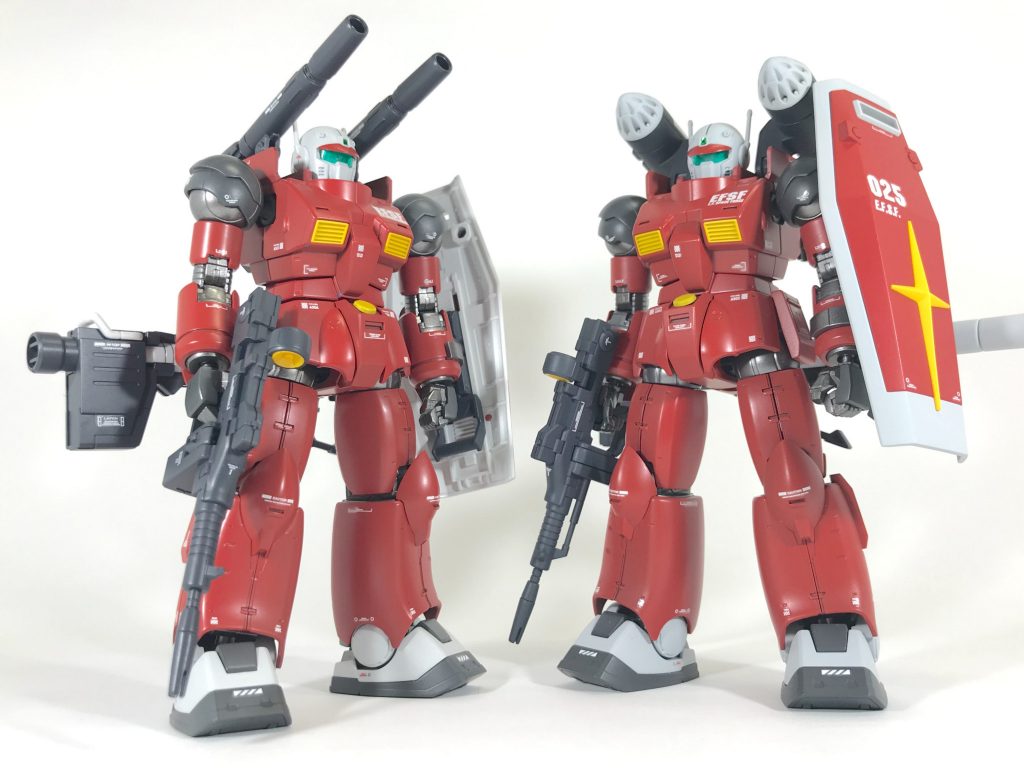 僚機のガンキャノン ツーショットです。ガンダムオリジンにあった初期型ビームライフルを装備させてみましたが、中々似合っていると思います。