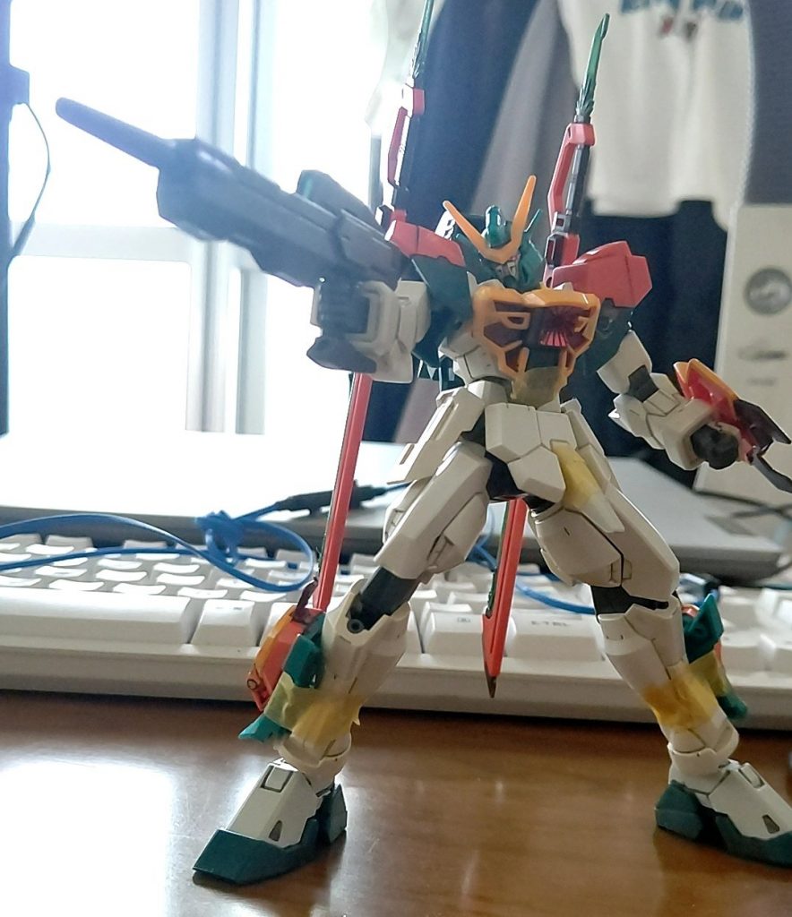 一応腰はそのままGバウンサーなのでライフルも携行できます。