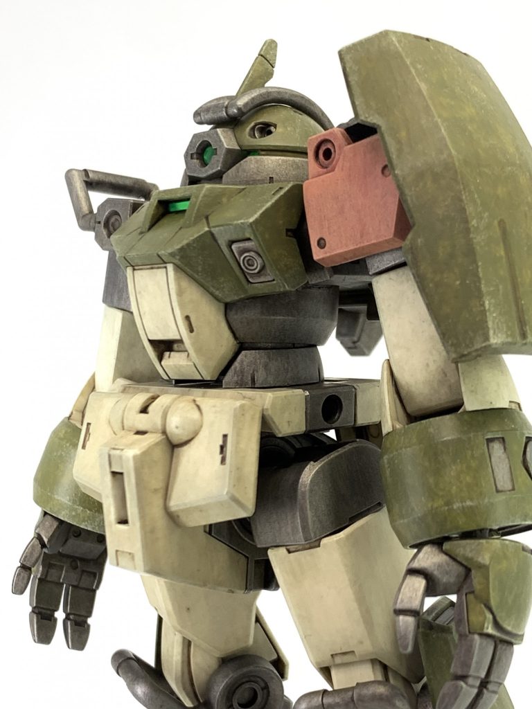 塗装はサフレスで、成型色を下地として活かすことで時短しています🖌