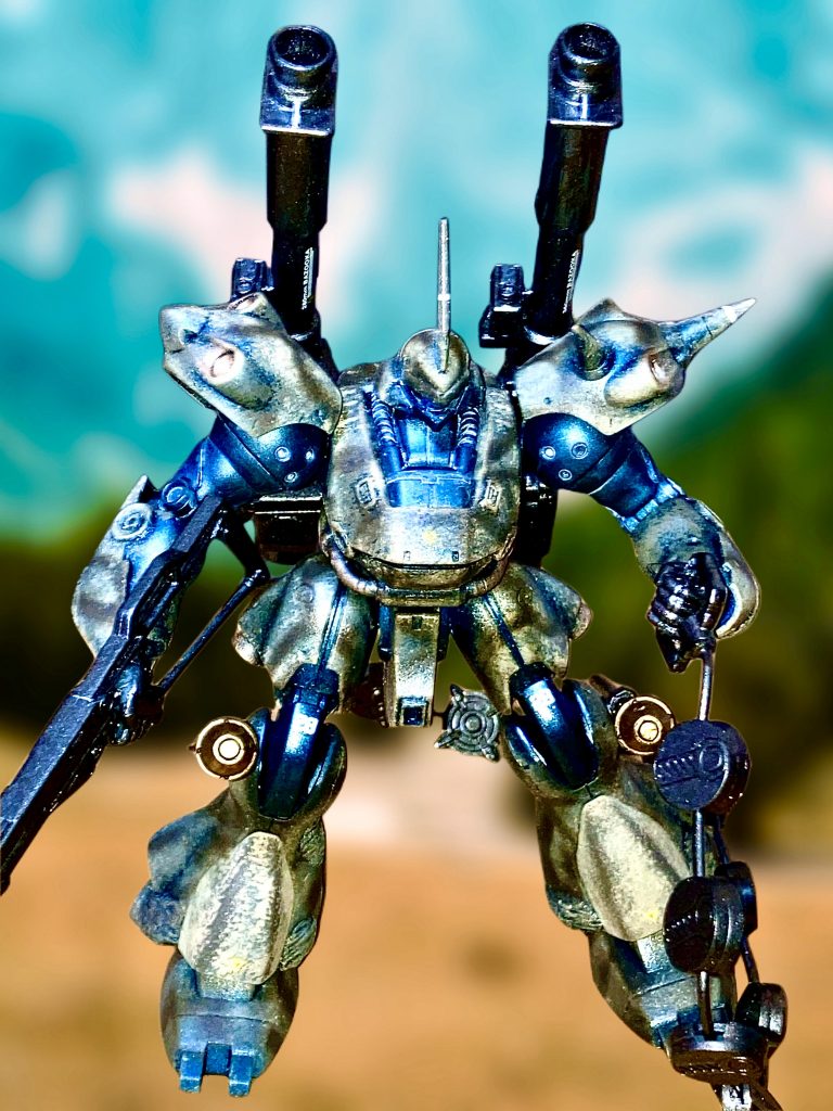 全て筆塗りとウェザリングマスターで仕上げてます。吊るしでもケンプはカッコいいですね！