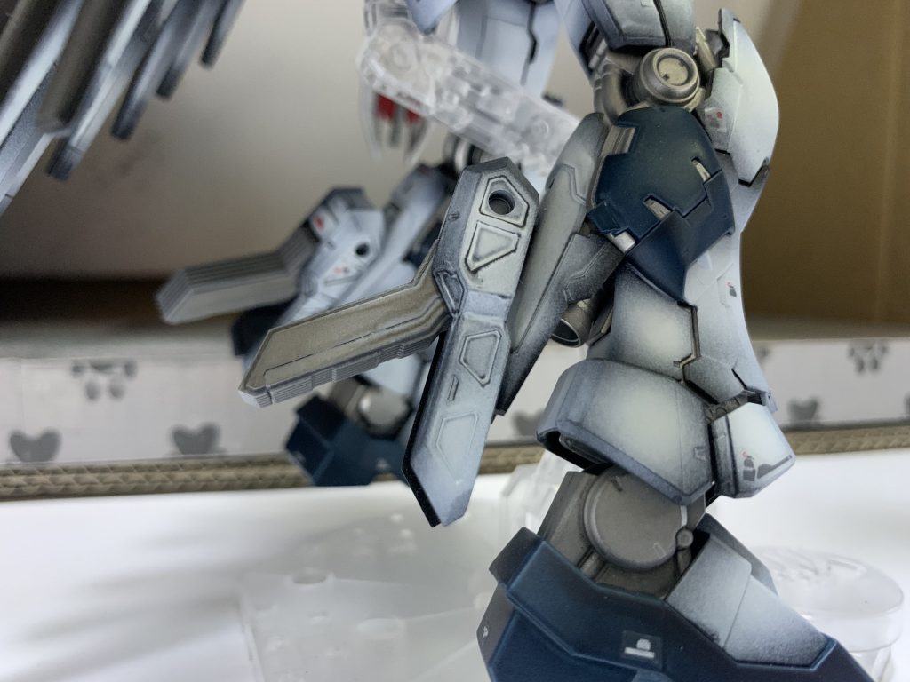 コトブキヤシリーズのバインダーを3mm開けて移植してます