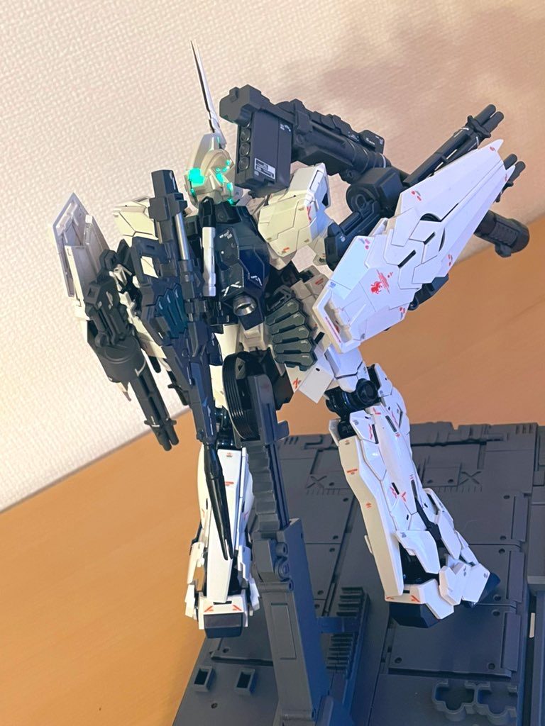 MGEXユニコーンガンダム ユニコーンモード–3枚目/制作者:@denjilow