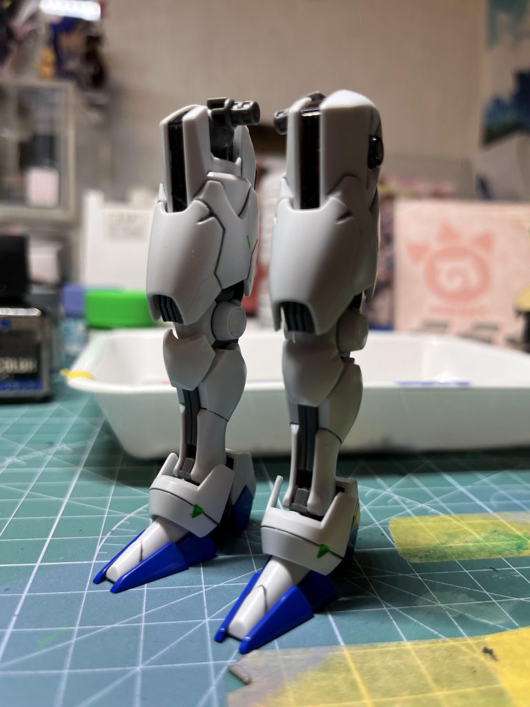 足はTwitterで話題になってた逆にするのをやってます。