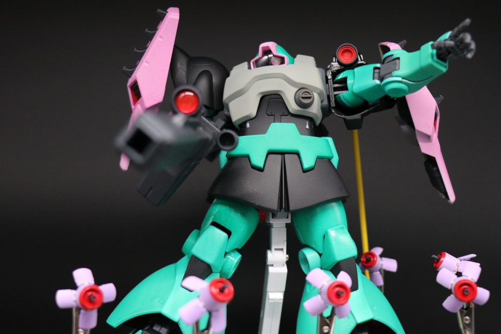 ヤクトドーガのファンネルをエルメスのビットカラーにしました