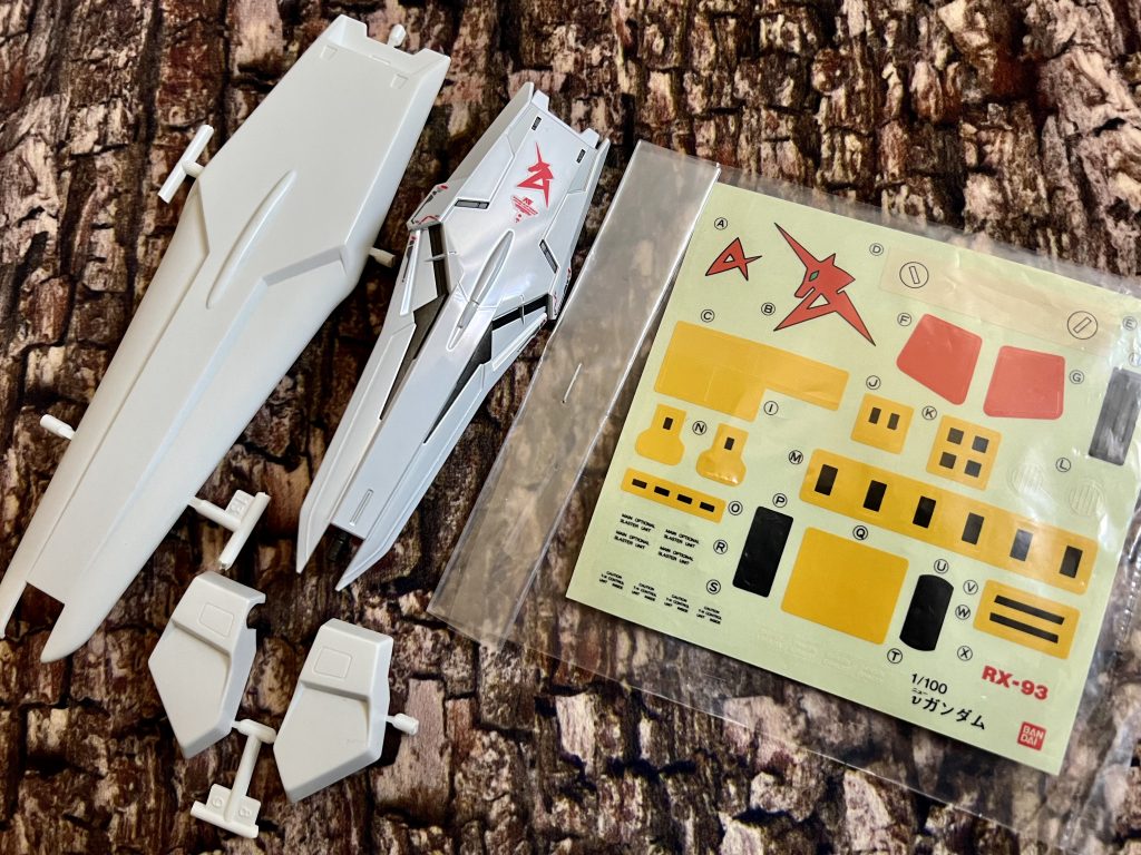 昔のシールはこんな感じでした。というかRGが凄すぎるのか。