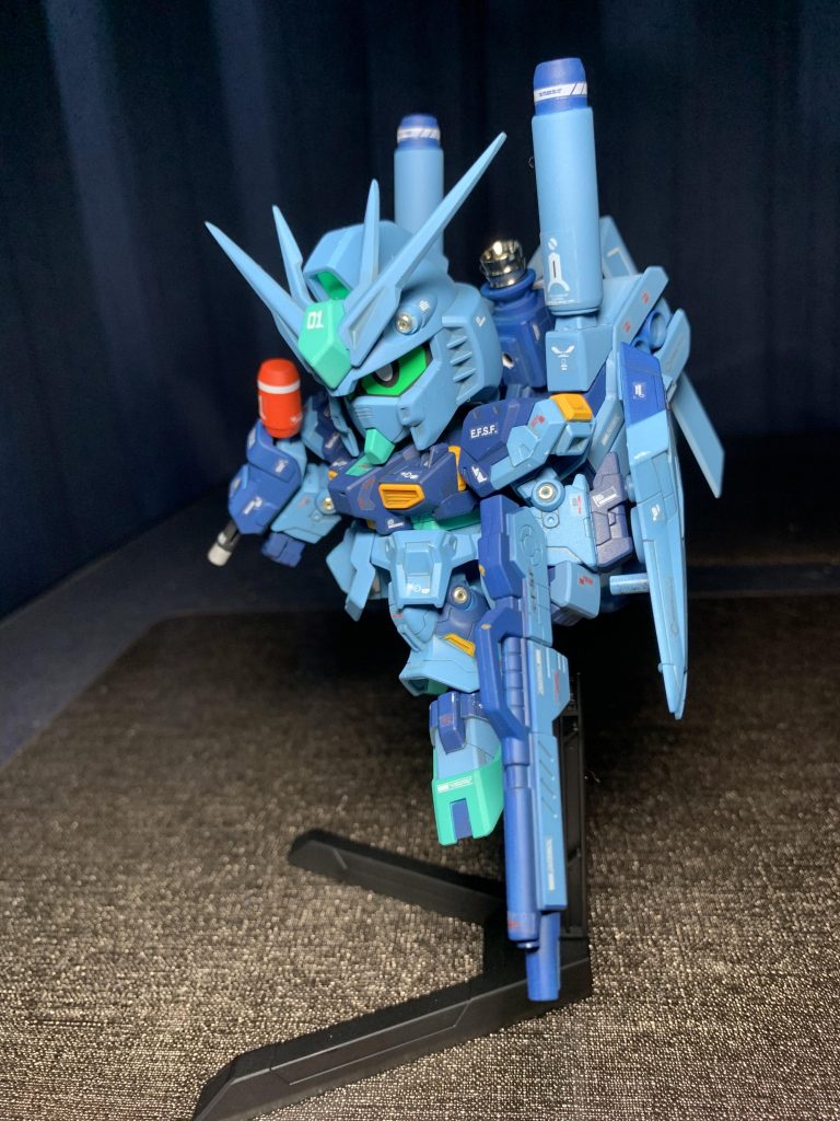 いつも通りアクションベースに設置できるよう加工してます。