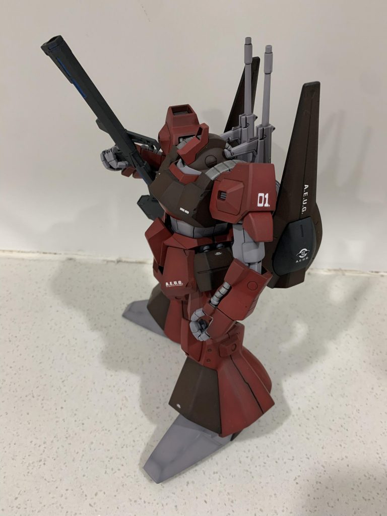 サイドショット。トリモチランチャーの発射口も再現されててびっくりした記憶あります。