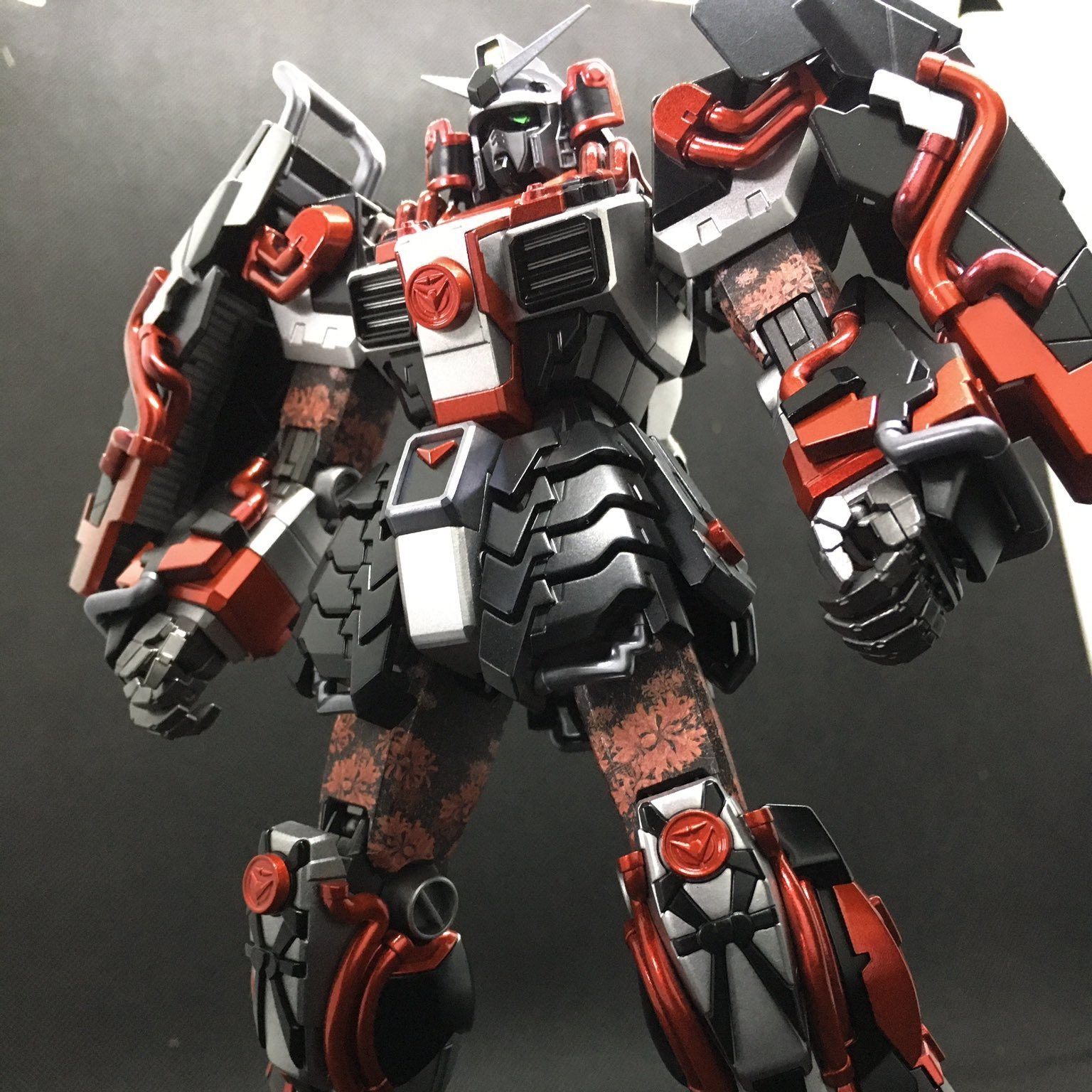 真武者頑駄無 戦国の陣 黒衣大鎧｜思兼さんのガンプラ作品