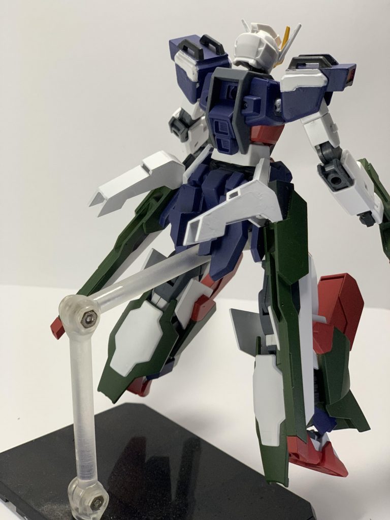 3連射時は一時的な放熱が必要であり、砲身下部が開口するなお、この際に発生する熱はホバリングの際のエネルギーとしても転用可能