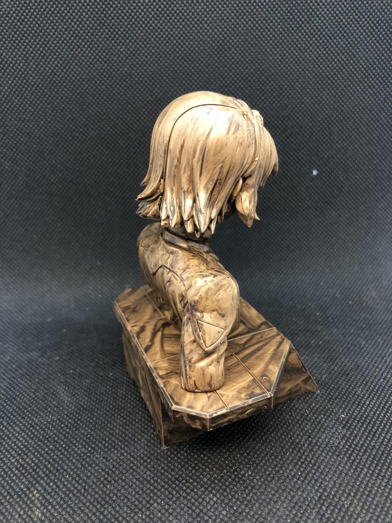 フィギュアライズバスト アスラン・ザラ(木目調塗装)–4枚目/制作者：ジジさん