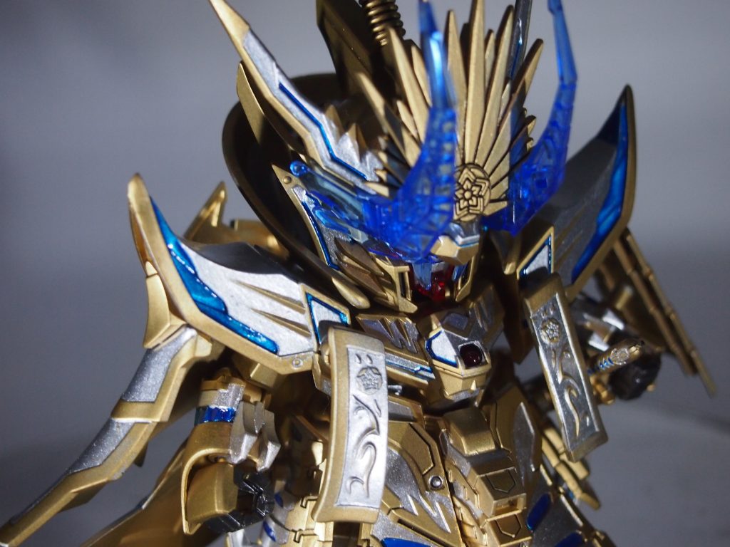 もしかして軍馬作らないといけない？作らないけど乗せた方がカッコいいのかな。