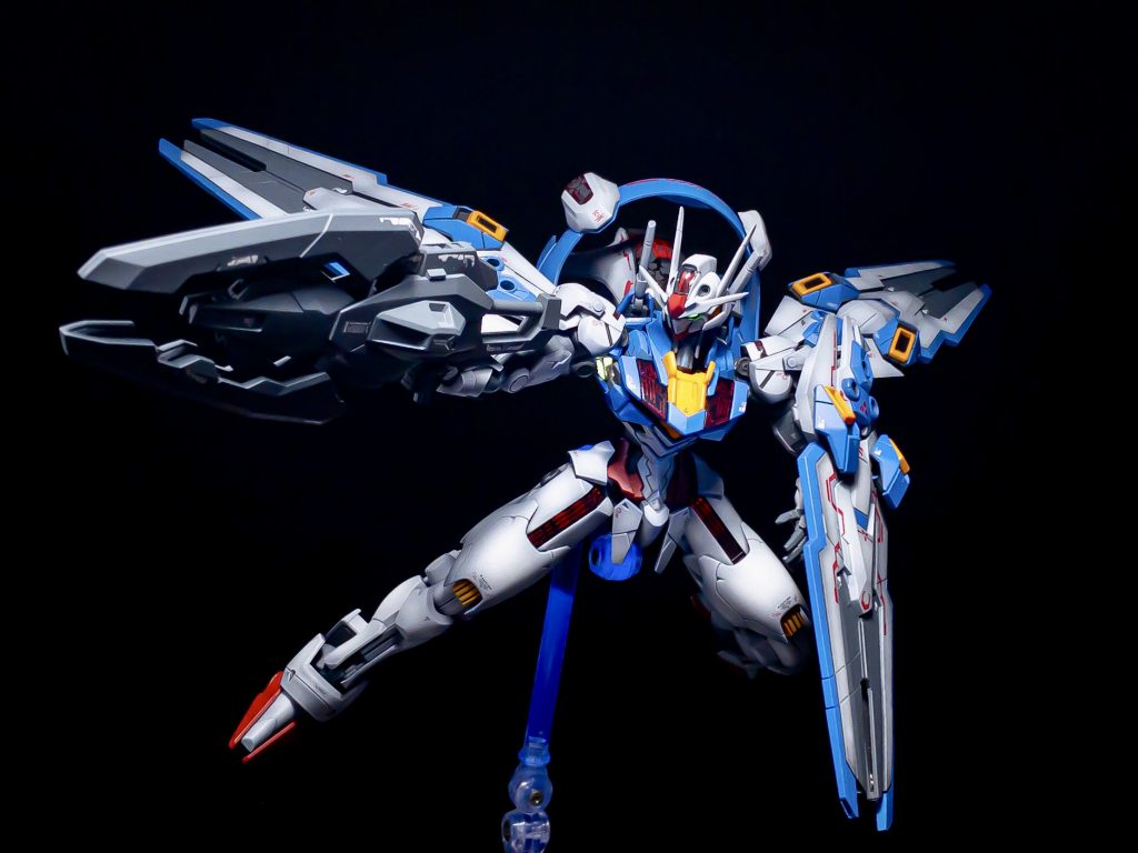 強化ビームライフル「キャリバーン」トライスラッシュブレイドとルブリスのライフルを組み合わせて制作。