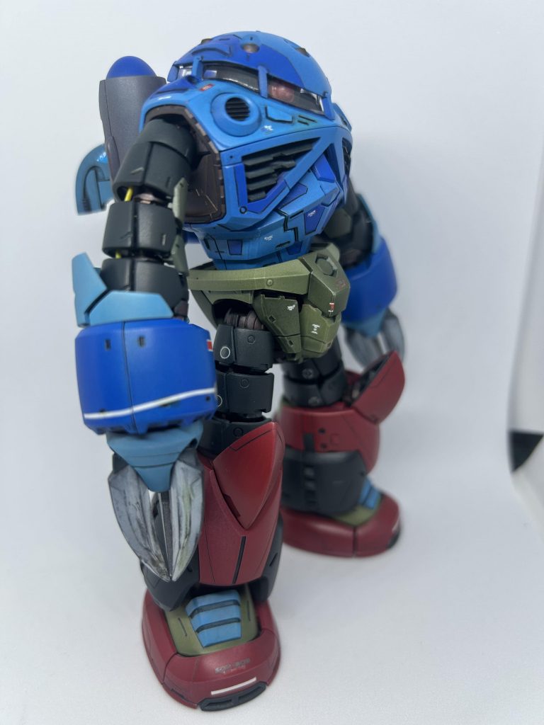 腕に黄色のアルミ線入れたのが個人的に気に入ってます。