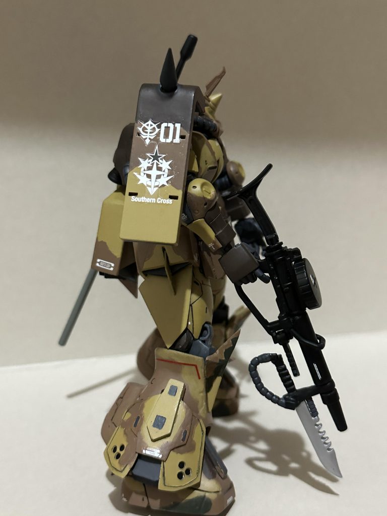 デカールはドアンザクの物を使用しました。