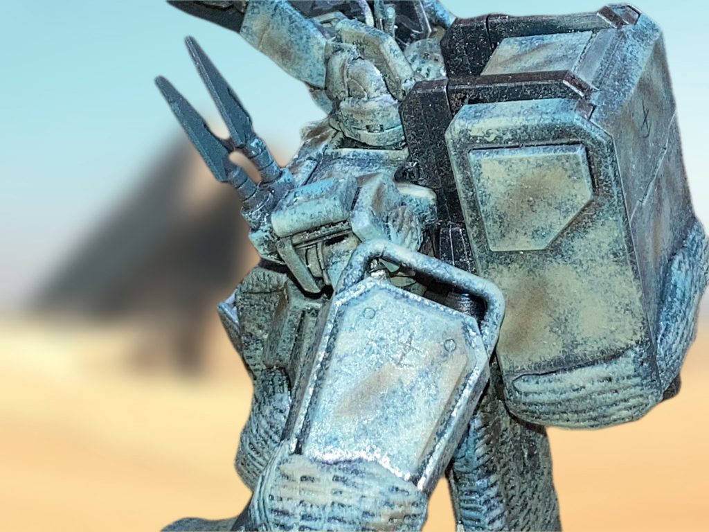 hgのez-8にはコンテナじゃなくパラシュートパックなんですよね。陸戦型ガンダムから流用しないとなりません。mgにはあるんですけどね。