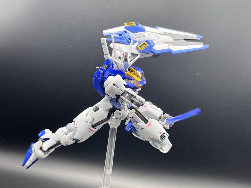 下半身はよく動きますが、上半身はあまり動かない印象。