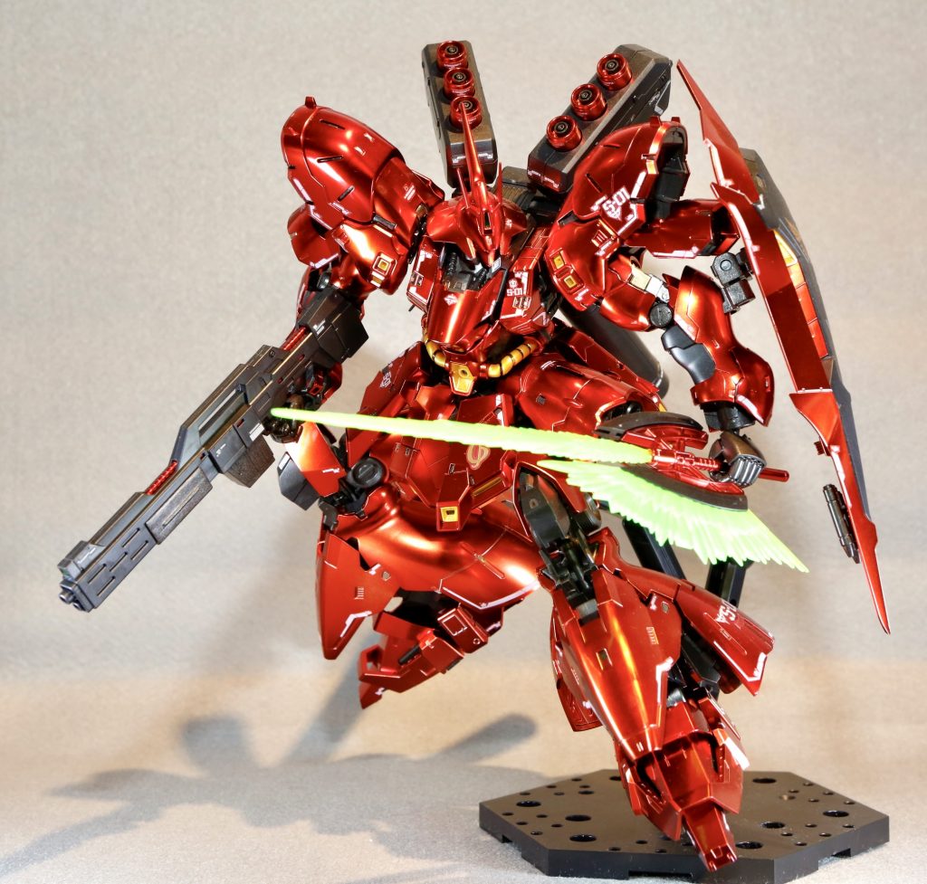 ギラギラしてるけど高級感のあるコーティング。今作るなら黄色部分は塗装するかな。