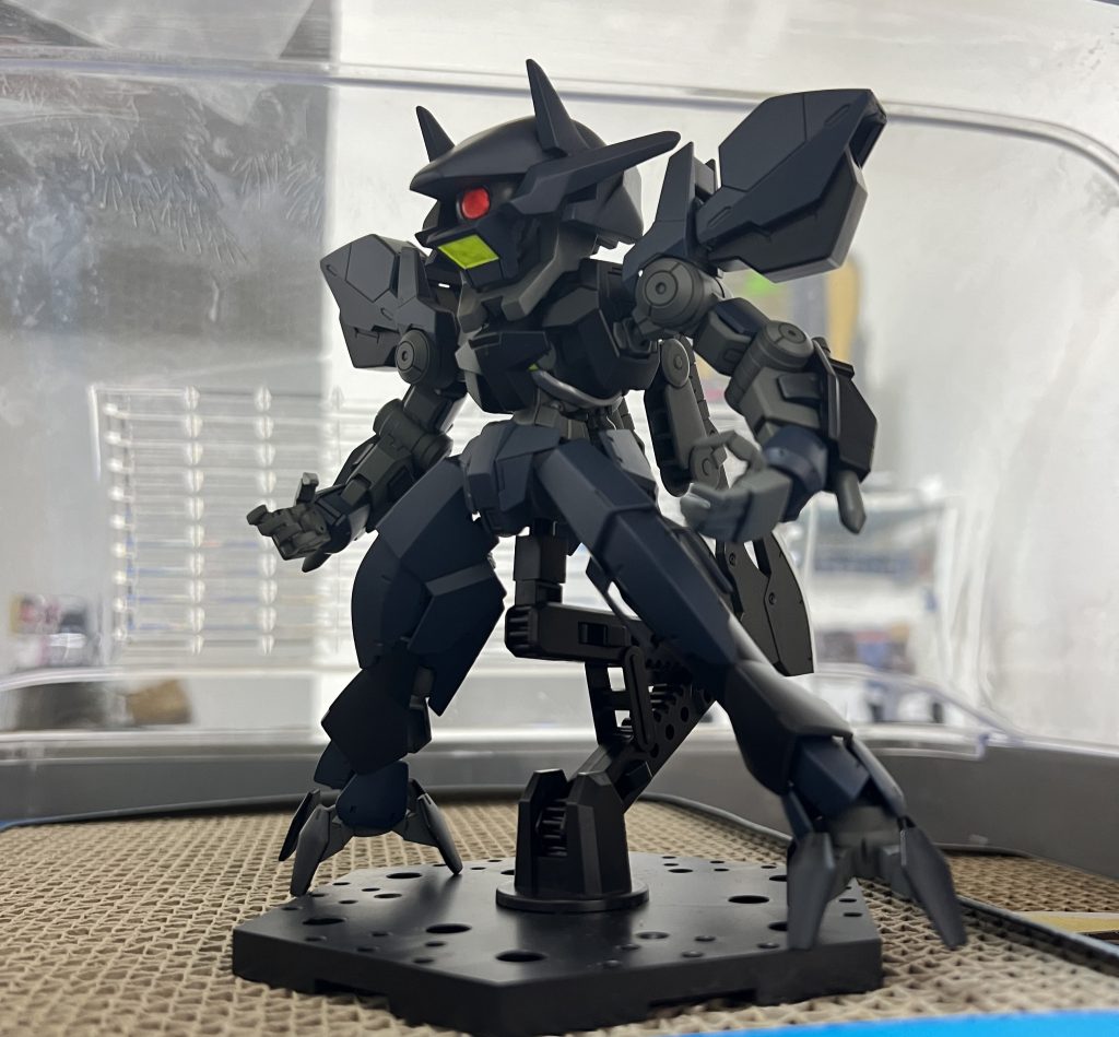 基本塗装とスミ入れが終わったところです