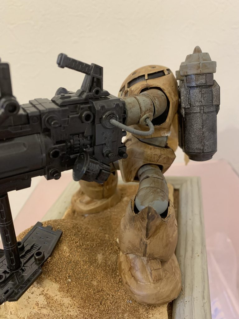 片腕だが、コイツのパワーは最高だジェネレーターは特別製だが、それでも一発、もって二発が限度だろう接近戦になりゃ勝負は見えてるギリギリだギリギリまで引きつけて