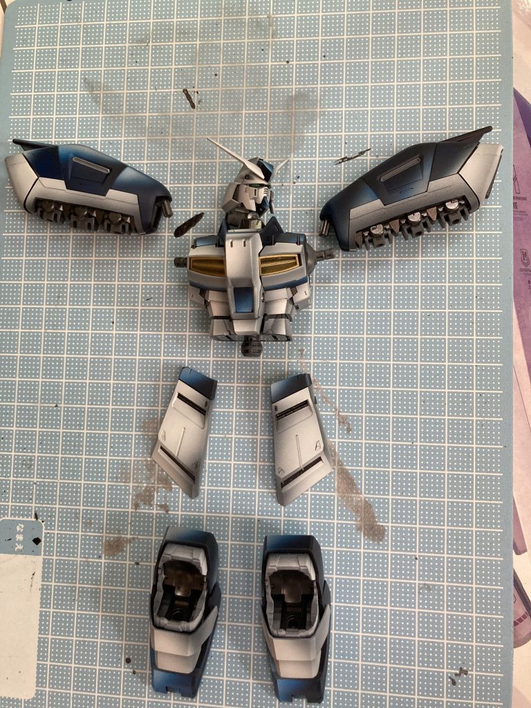 パーツが多くて大変でした。一つ無くして部品注文しました📮