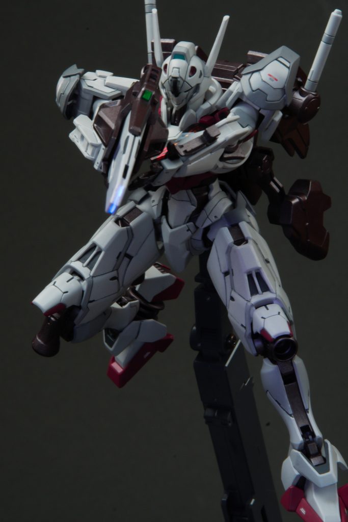 HGガンダムルブリスを筆塗り全塗装しました–5枚目/制作者：@praZo001