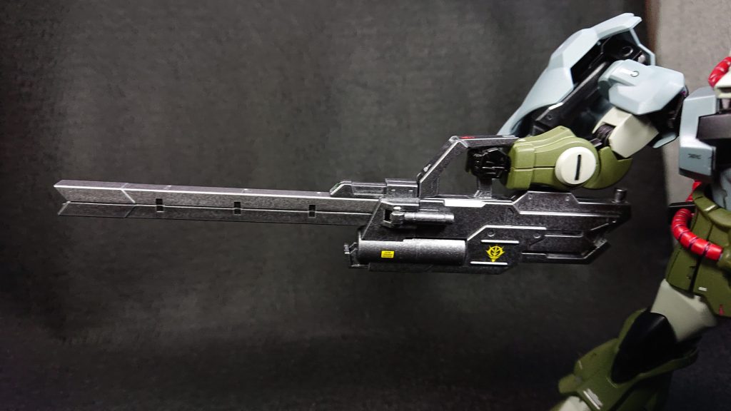 下手持ちの大きな武器に惹かれMSオプションセット７の大型レールガンを持たせました