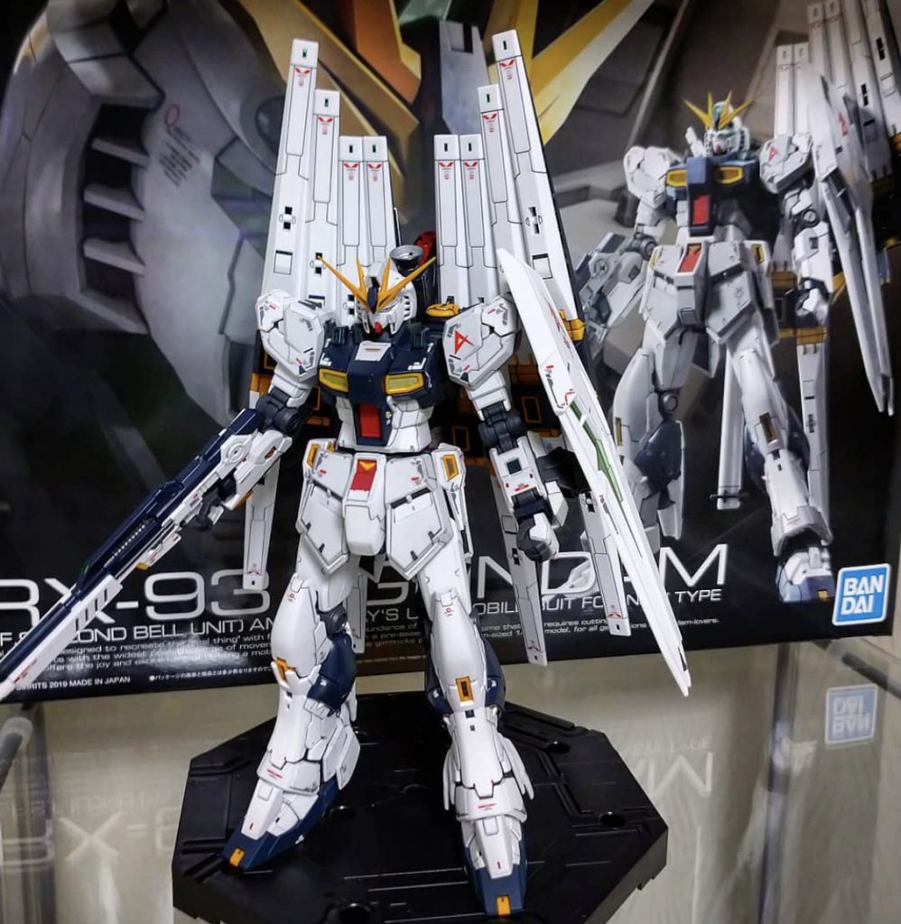 パッケージと一緒にキットの良さを活かしてやり過ぎないように自分好みの機体になったと思います。最後まで見て頂きありがとうございました😊