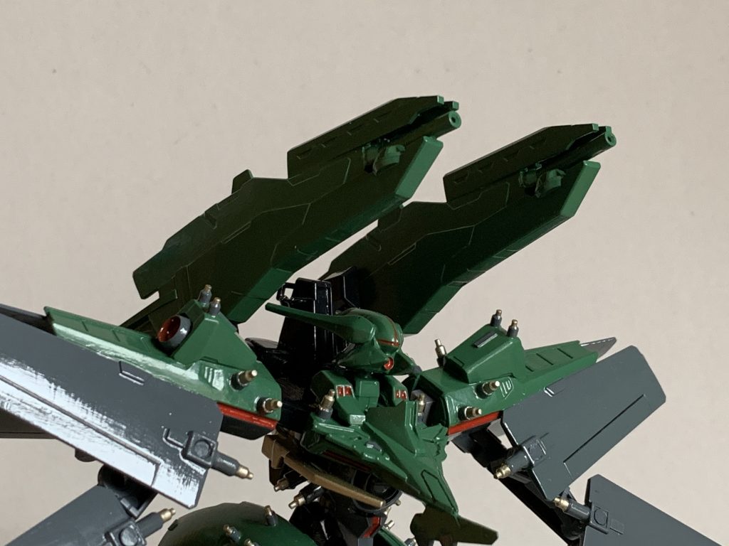 武装その２大型ビームキャノン