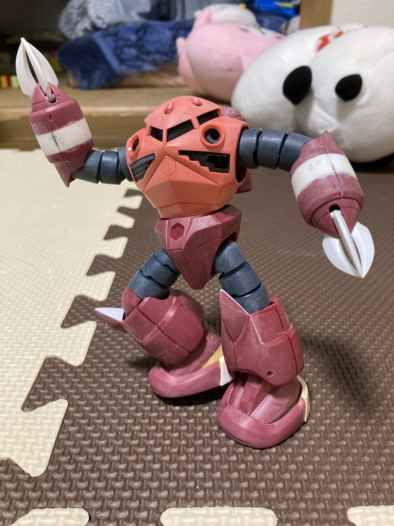 前腕も適当に伸ばしました。