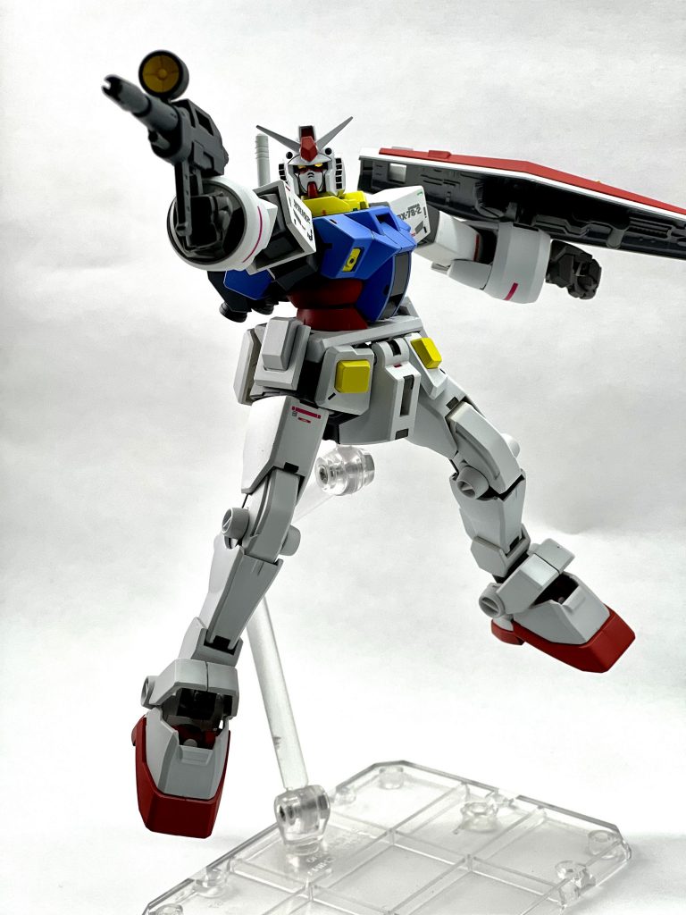 多分このデミガンダムなら地雷原も目を瞑ってでも避けれますw