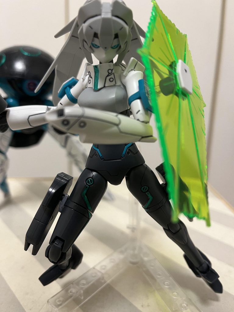 ガードベント。装備位置的には龍騎っぽいですかね