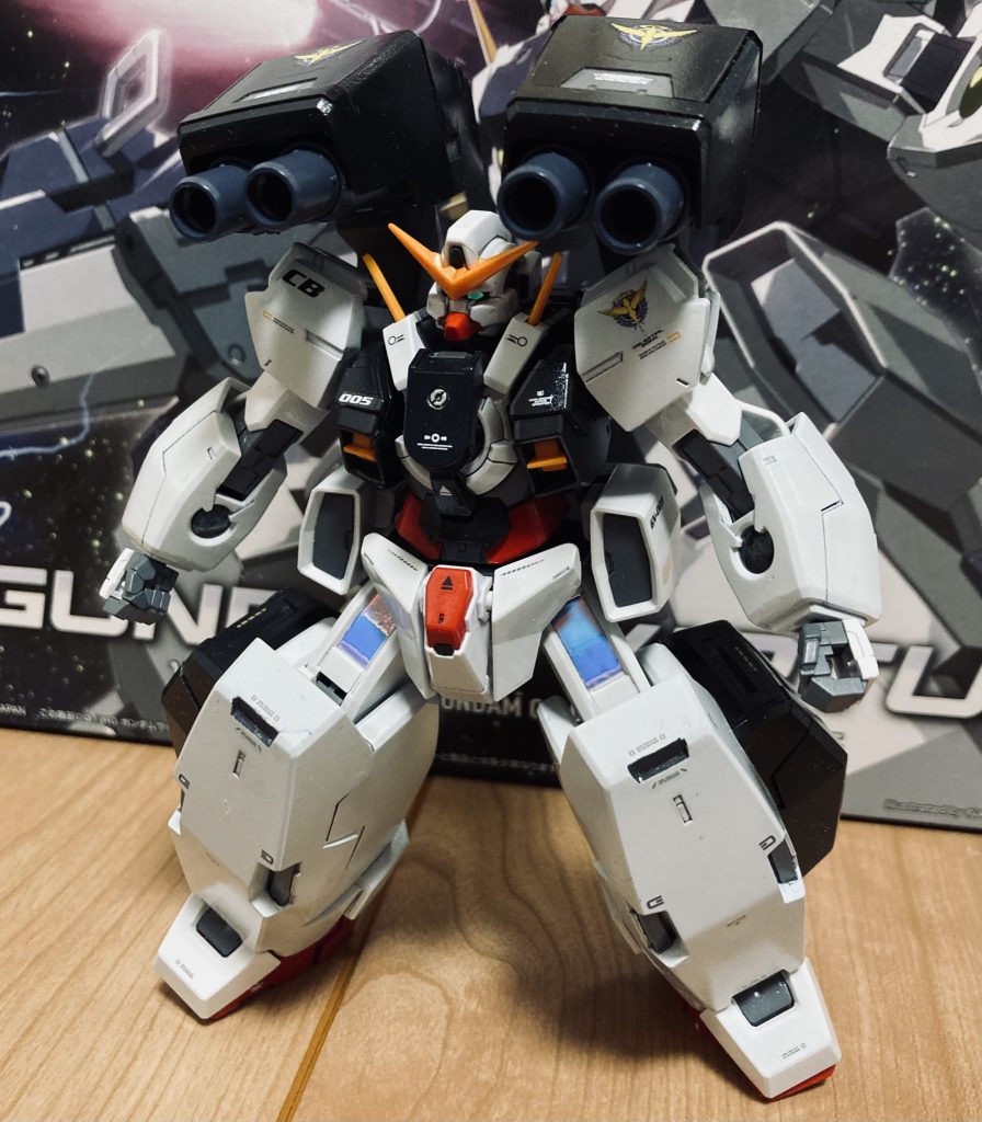 ふとももの青い部分はセリアのネイル用ホログラムシールを使ってみました。