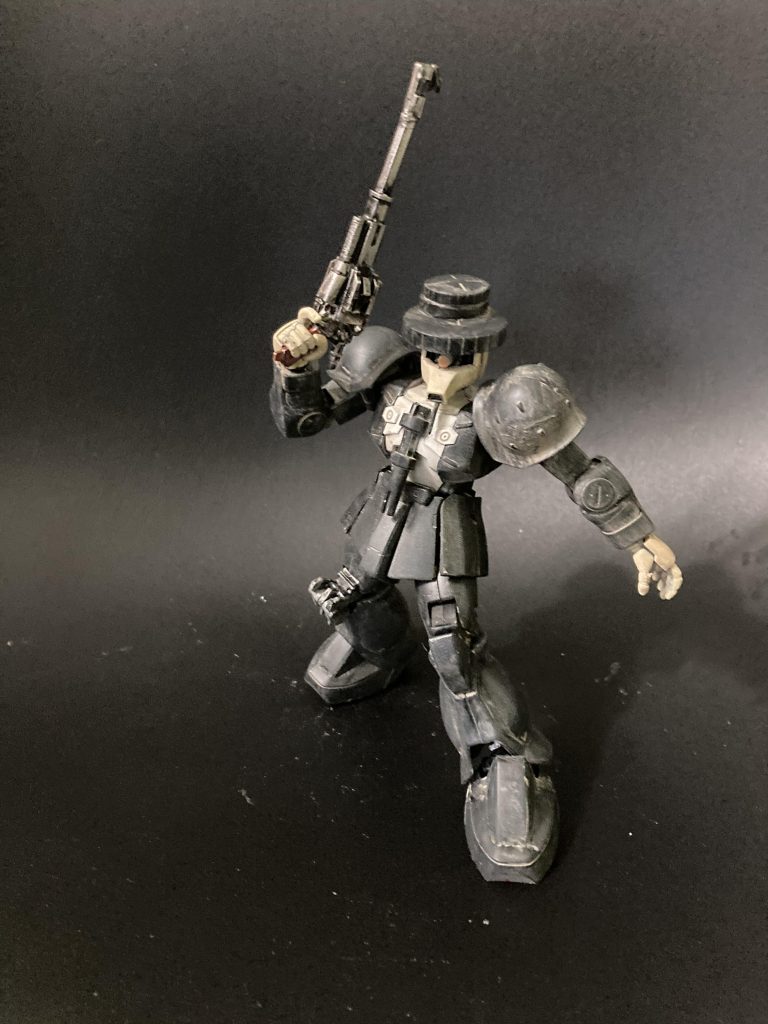 ジゲンといえばS&W M19マグナム。アニメでは銃身が4インチですが、自分好みで10インチのマグナム風にスクラッチしました^ ^