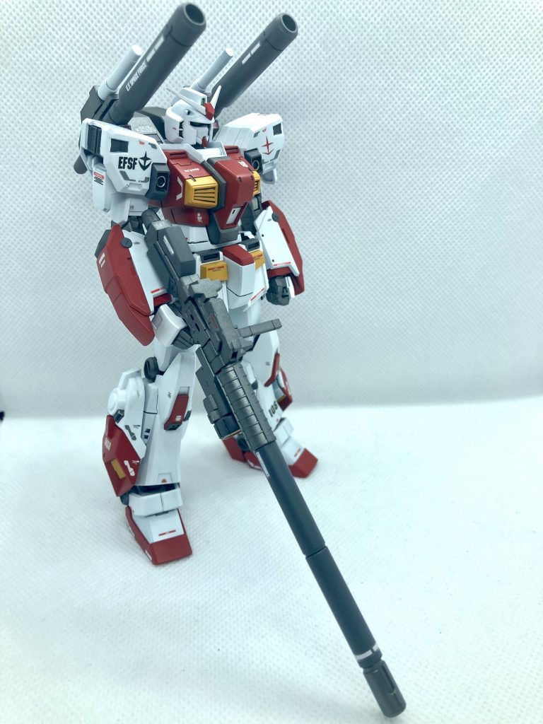 ガンキャノンのライフルは精密狙撃タイプだったと思うので、システムウェポンからそれらしいものをチョイス中々似合ってるとおもいます。