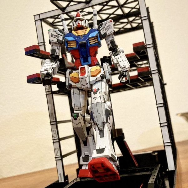 GUNDAM RX-78F00 G-DOCK