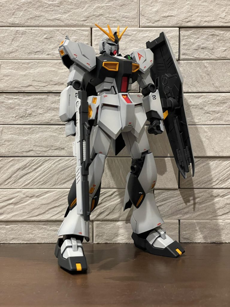 EG νガンダム–4枚目/制作者：M