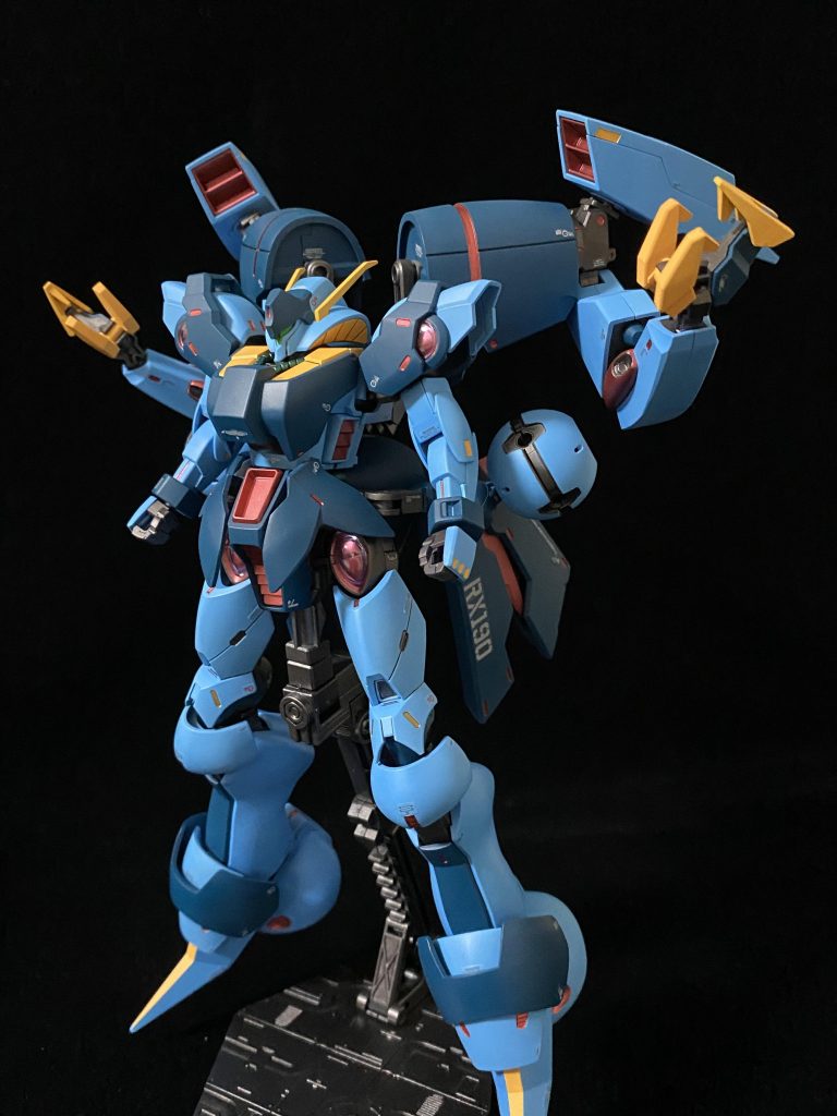 ちょっと足が長すぎ感が否めないですｗ前スカートはギラーガのを使ってます。