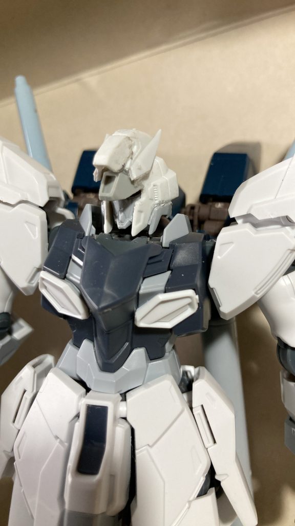 頭は当初はA Zガンダムのものをベースにする予定でした