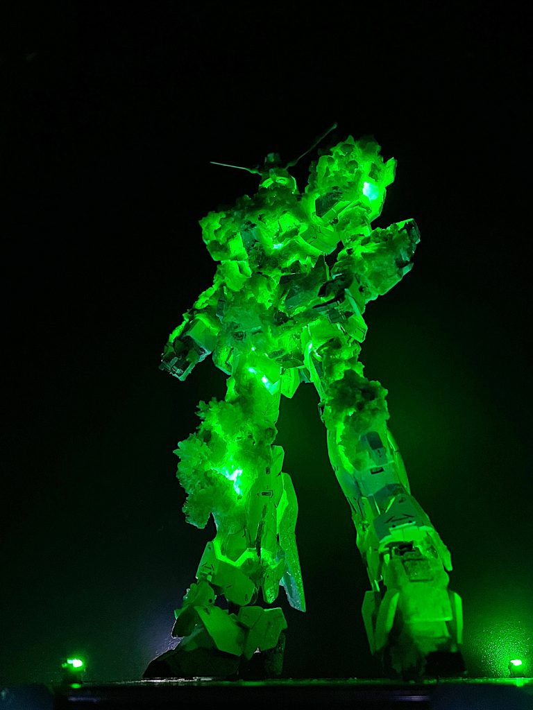 LED内蔵キットなので電飾が簡単にできるのが良いキットです。